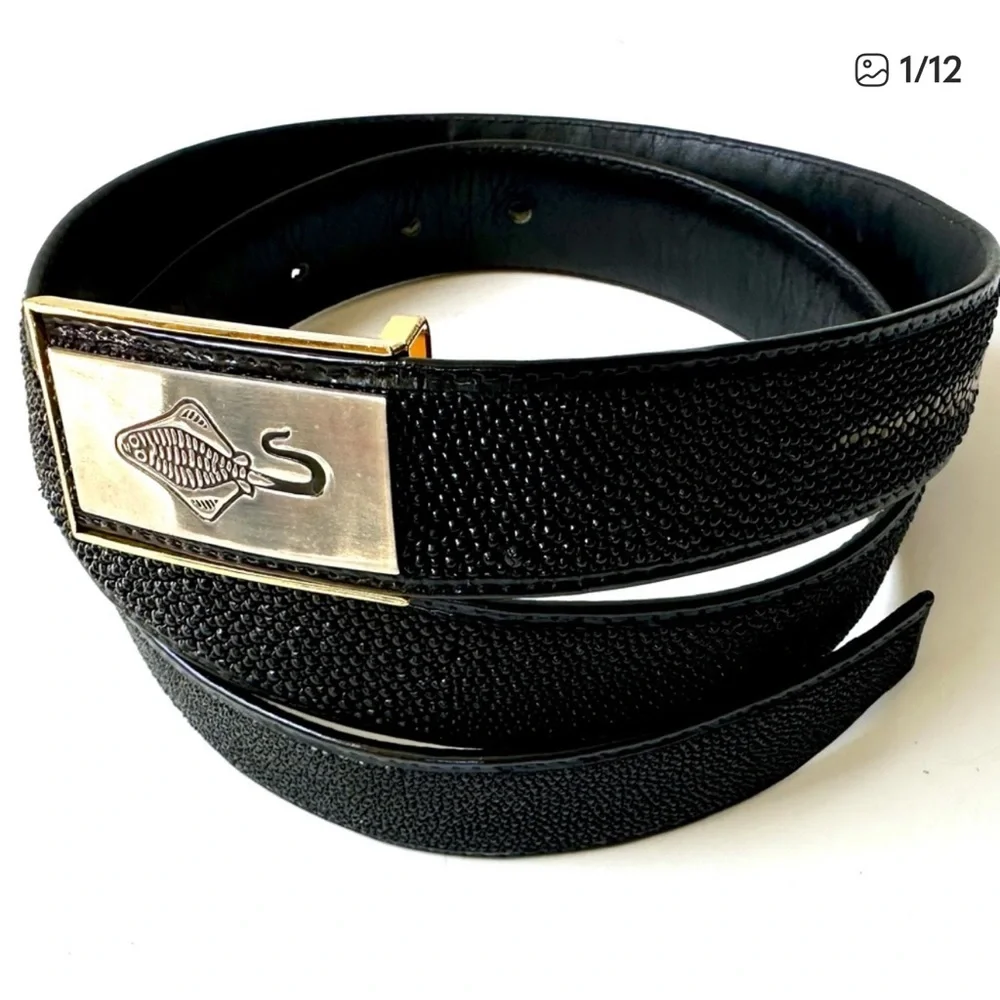 Stingray Skin Black Textured Belt with Silver Buckle Men’s 32”